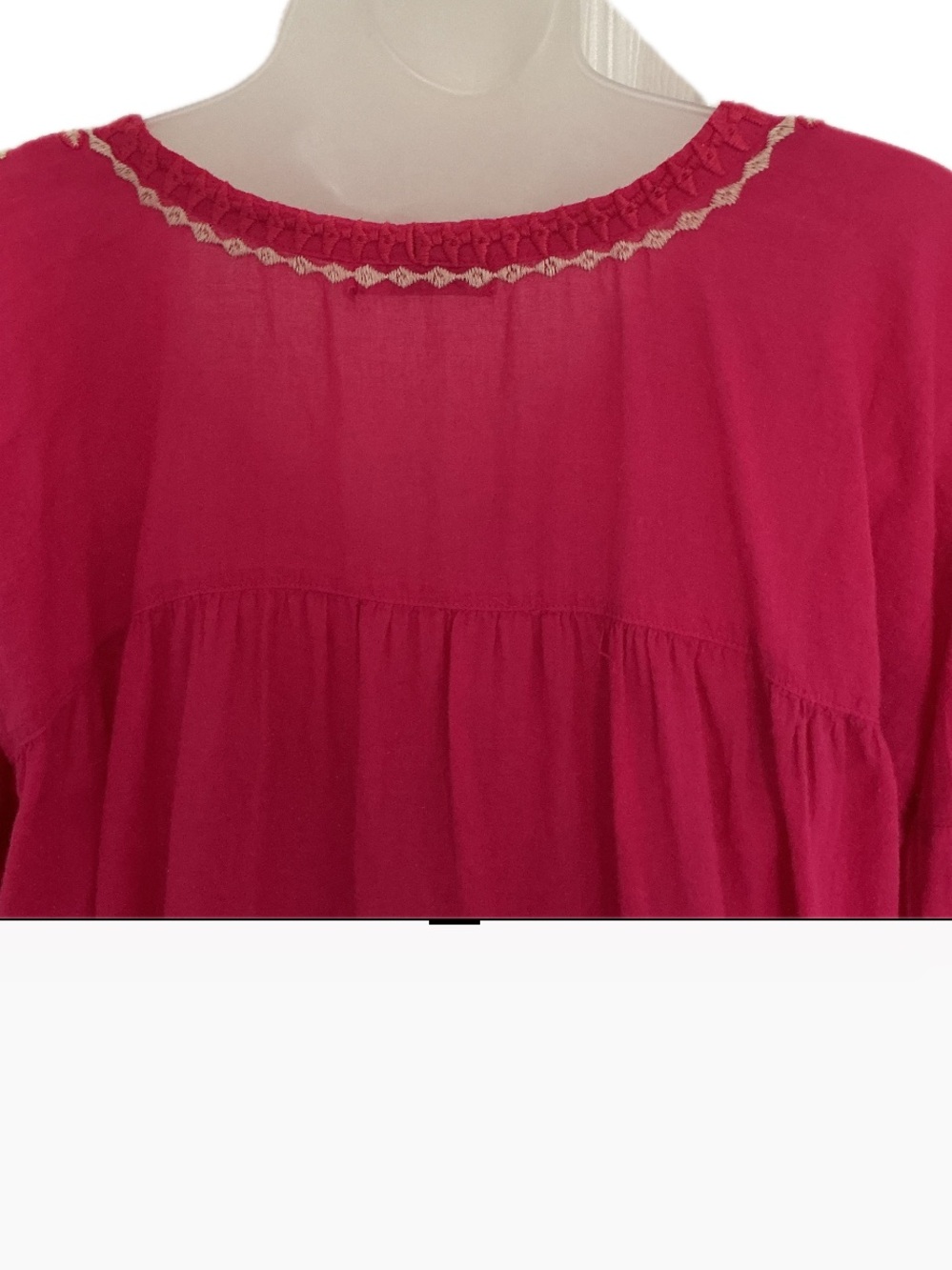 Johnny Was Embroidered V-Neck Tunic Top in Raspberry - Picture 4 of 6